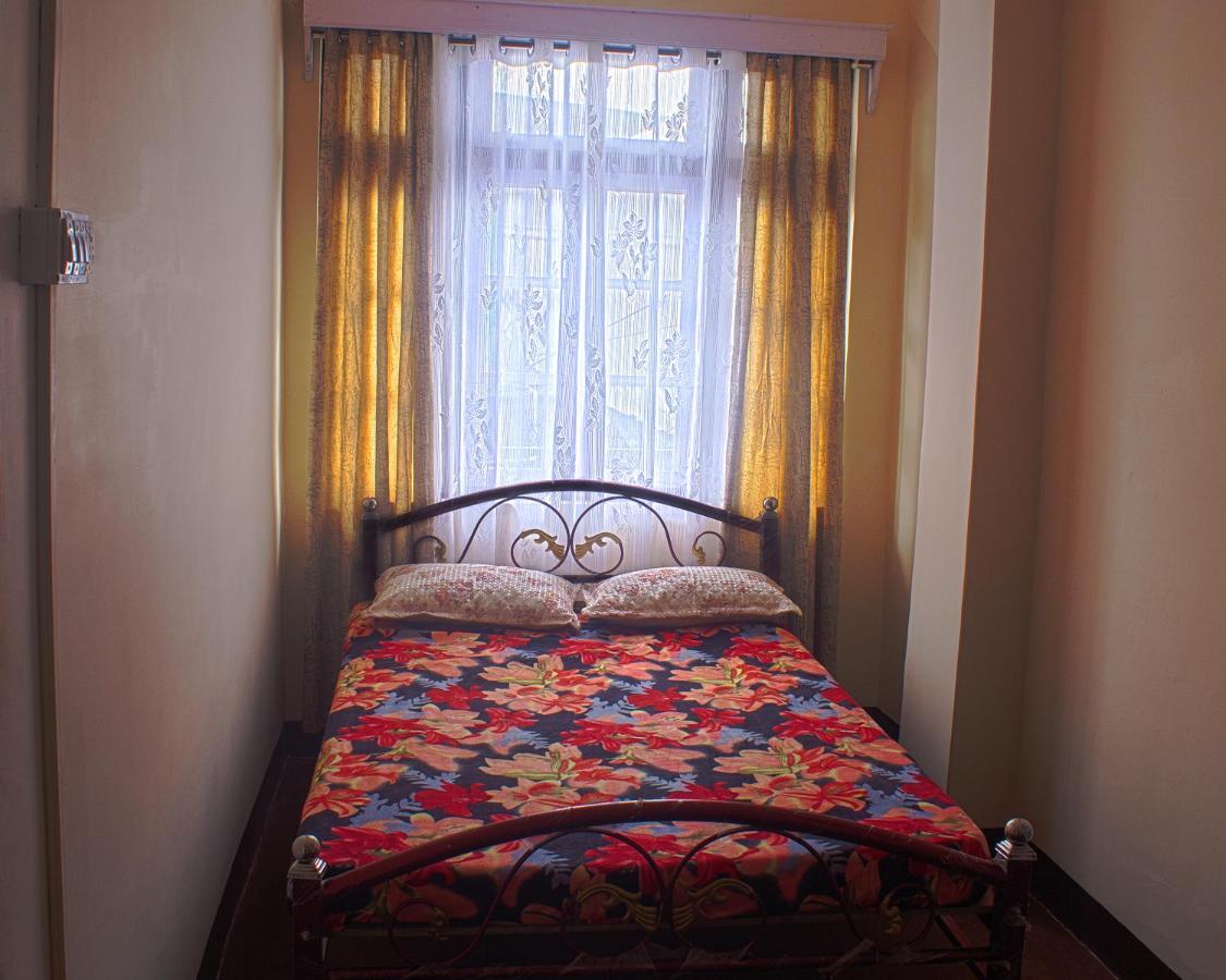 Dukeraj Homestay Darjeeling  Bagian luar foto