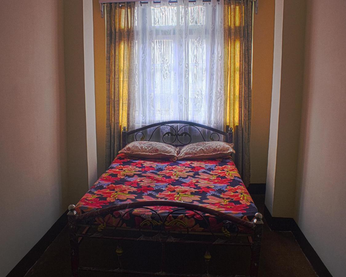 Dukeraj Homestay Darjeeling  Bagian luar foto